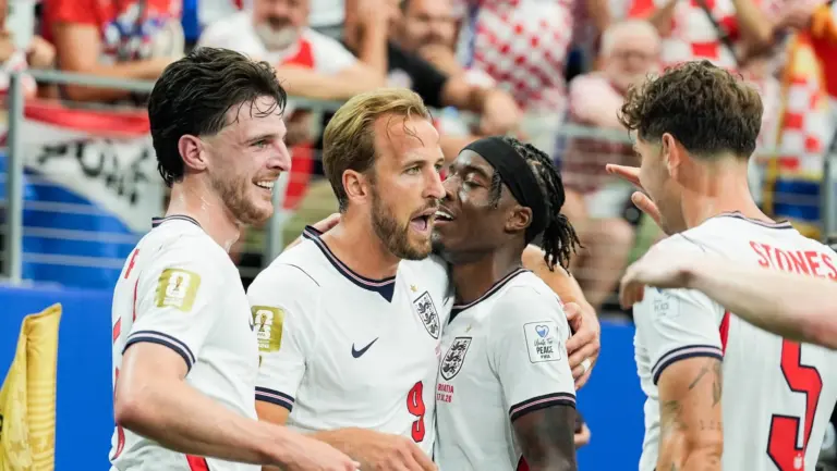 Mais um recorde: Kane quer ser a resposta da Inglaterra a Messi e Mbapp&eacute; na Copa do Mundo