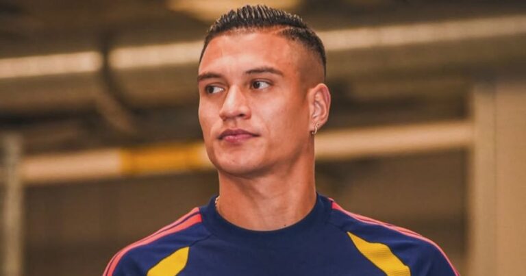 Volante do Athletico sofre perda e faz desabafo emocionante na Copa do Mundo