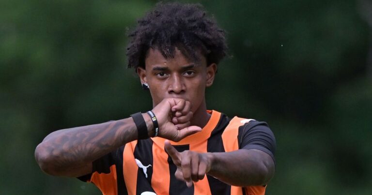 Promessa ex-Athletico, Bruninho estreia em grande estilo pelo Shakhtar