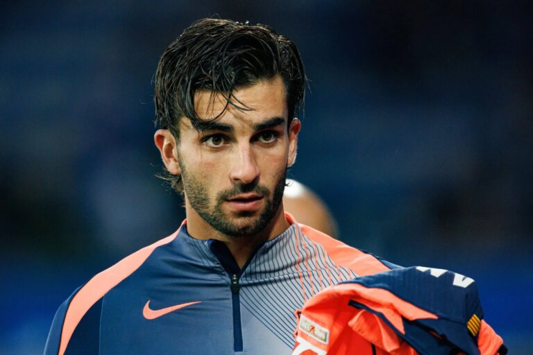 Como plano do Barcelona para manter Ferran Torres pode colocar contrato do jogador em risco