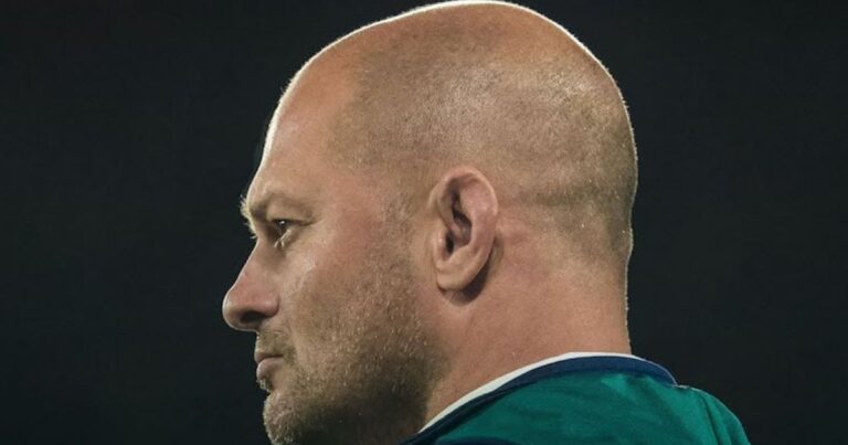 Coritiba anuncia a saída de reforço que não deu certo