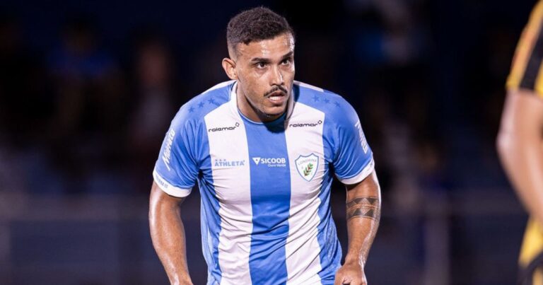 Londrina aposta em ex-Coritiba para substituir artilheiro e sair da ZR na Série B