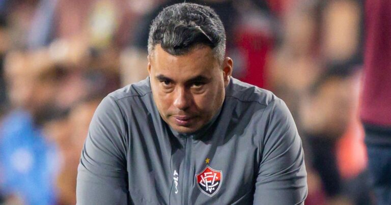 Técnico do Vitória lembra Coritiba e acredita em reviravolta contra o Athletico