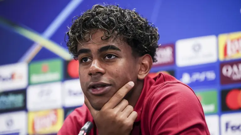 Yamal: &lsquo;Os que ficam obcecados por gols ou assist&ecirc;ncias n&atilde;o aproveitam. Eu jogo pela divers&atilde;o&rsquo;