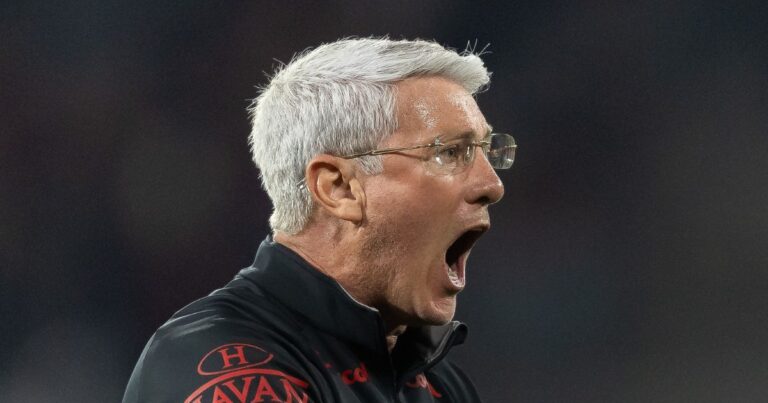 Athletico volta aos treinos com foco em problema que preocupa Odair