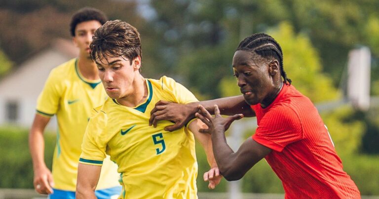 Athletico domina seleção sub-17 em goleada de 6 a 0 sobre o Canadá