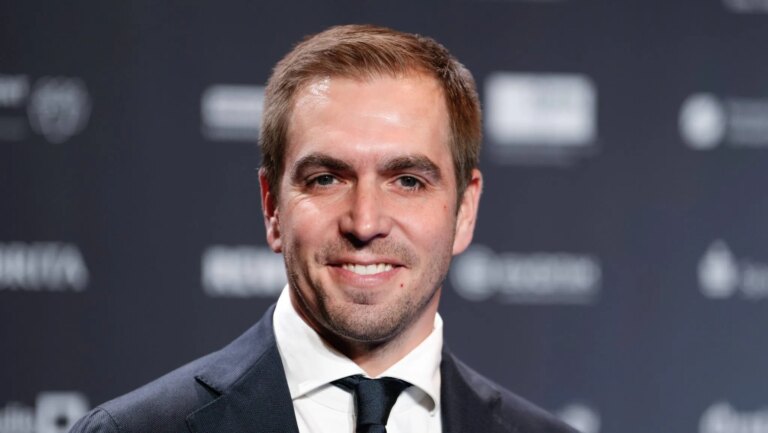 Lahm: &lsquo;Manchester City era um prazer de ver jogar, mas se desconectou das ra&iacute;zes&rsquo;