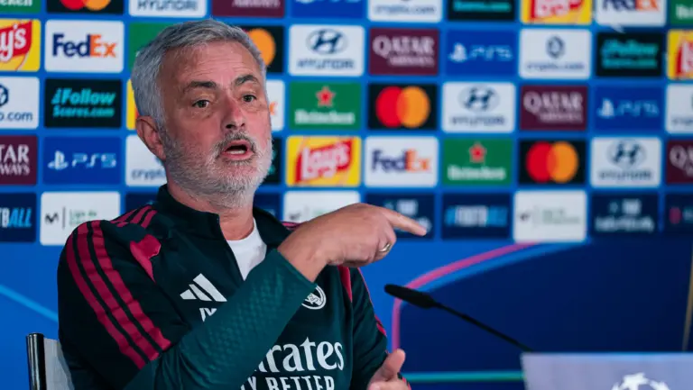 Mourinho: &lsquo;Real Madrid teria tomado 5 da Roma se esses dois jogadores tivessem come&ccedil;ado&rsquo;