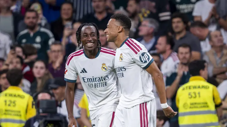 Real Madrid estabiliza antes de jogo com Barcelona, mas Vinicius J&uacute;nior recebe m&aacute;s not&iacute;cias